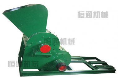 鞍山大型煤矸石毀氣流粉碎機(jī)壞機(jī)破碎大，產(chǎn)量高