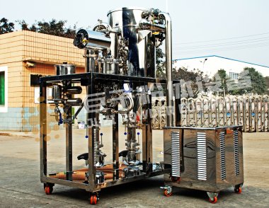  6、質保期外氣流粉碎機設備出現(xiàn)故障